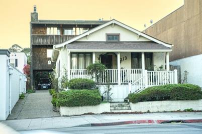 211 Lighthouse Ave - Photo 1