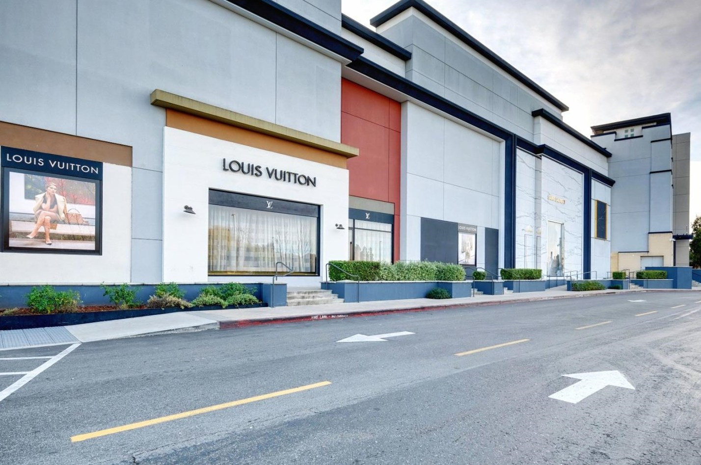 587 Baywood Ave, San Jose CA 95128-3102 exterior