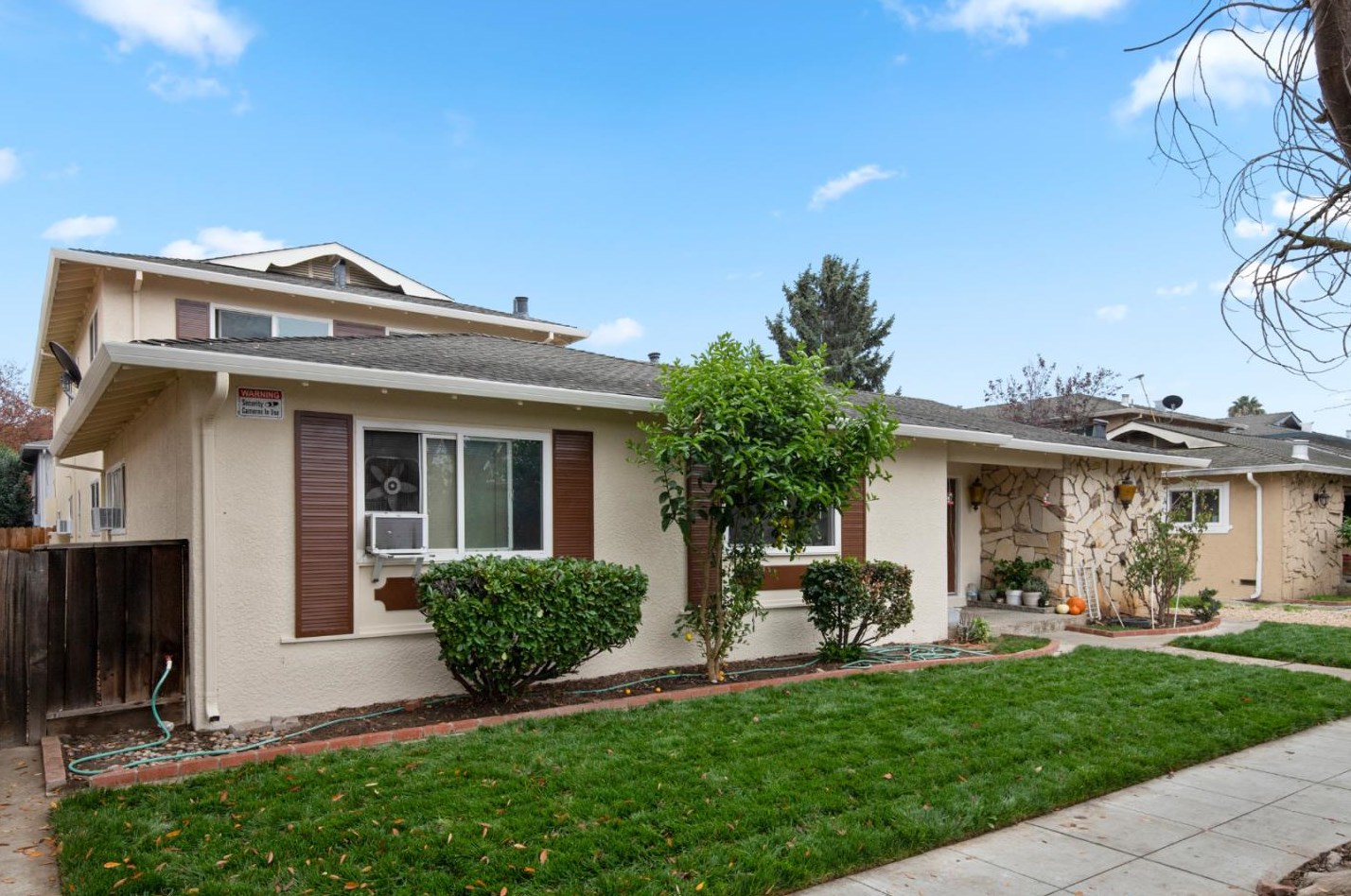 1368 Essex Way, San Jose, CA 95117-3713