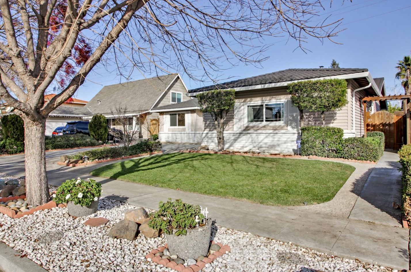 2568 Custer Dr, San Jose, CA 95124-1708