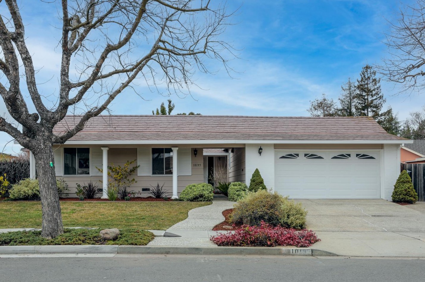 10195 Avocado Pl, Cupertino, CA 95014-3323