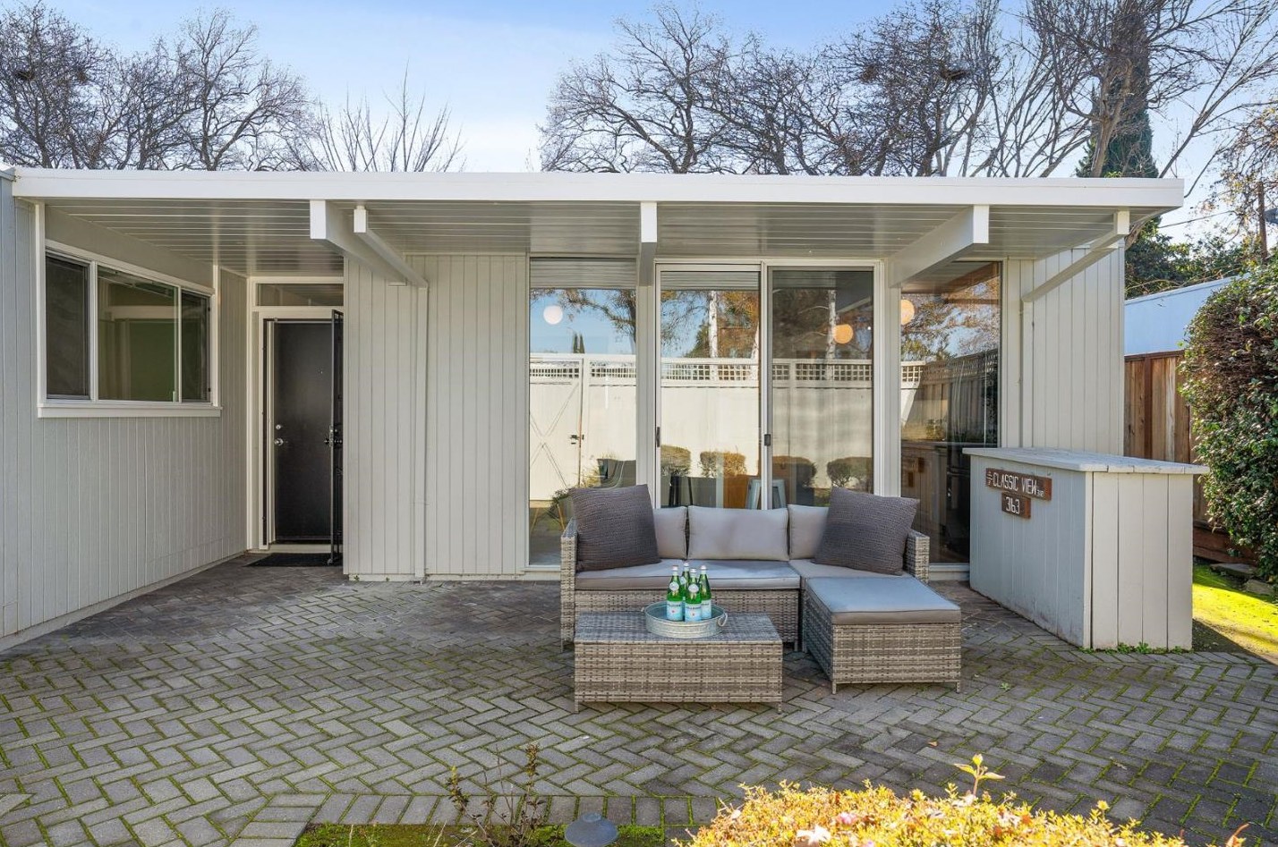6128 Willowgrove Ln, Cupertino, CA 95014-4649