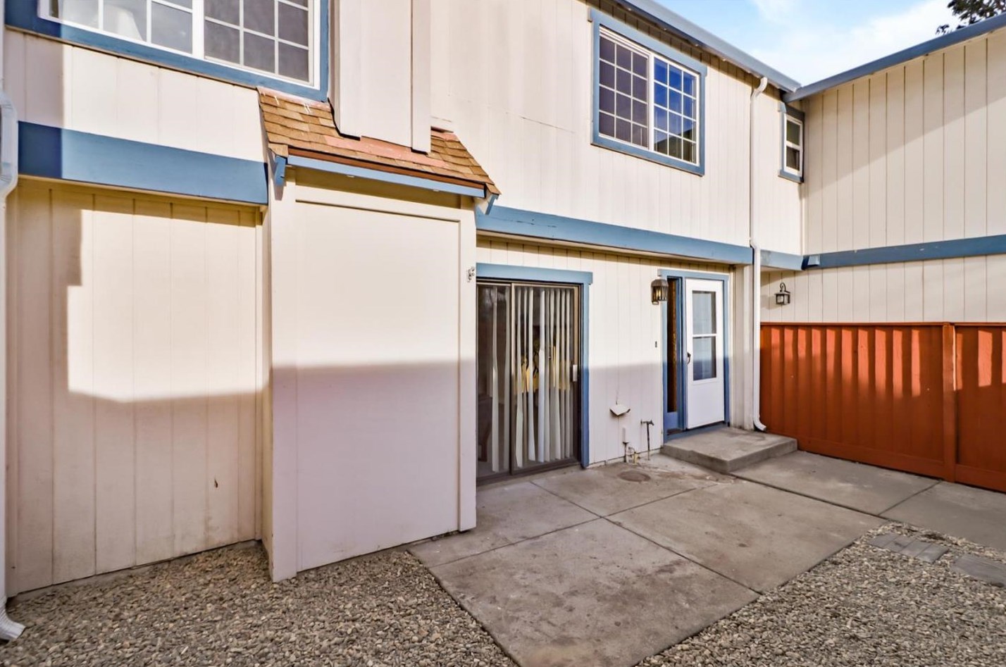 32054 Paloma Ct, Union City, CA 94587-4079