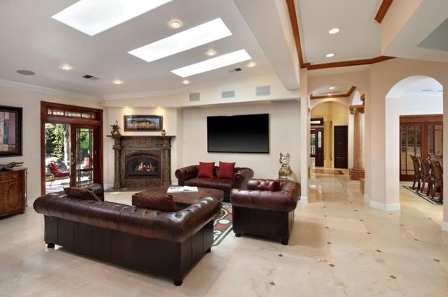 19870 Mendelsohn Ln, Saratoga, CA 95070