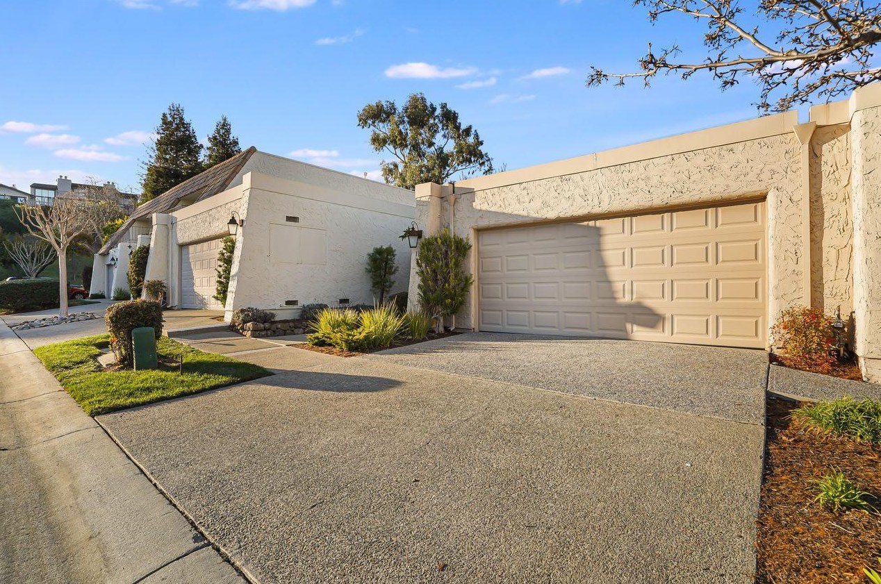 111 El Pinar, Los Gatos, CA 95032