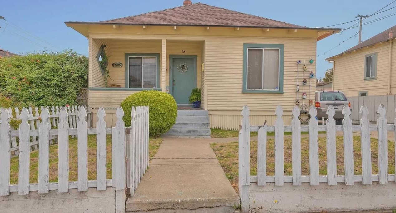 501 Figueroa St, Monterey, CA 93940