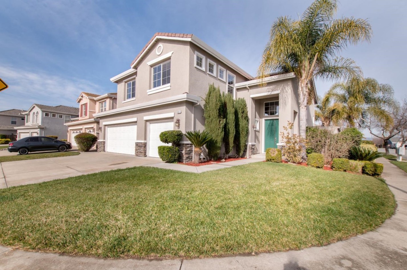 903 Moro Ct, Gilroy, CA 95020