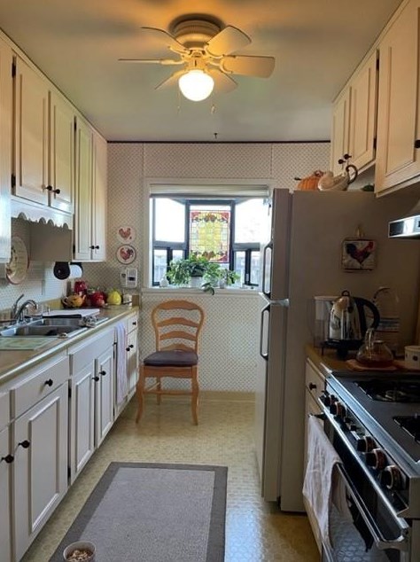 1755 Noche Buena St, Seaside, CA 93955-3744