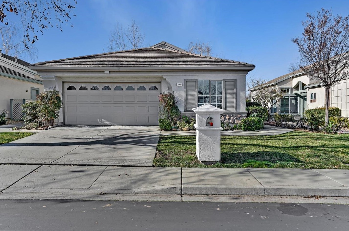 425 Winesap Dr, Los Angeles, CA 94513-2670