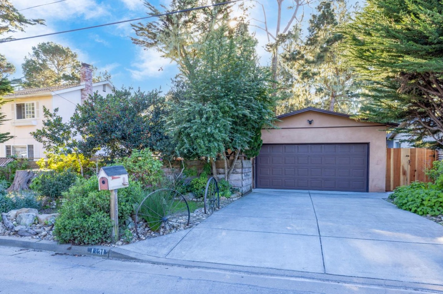 1331 Buena Vista Ave, Del Monte Park, CA 93950