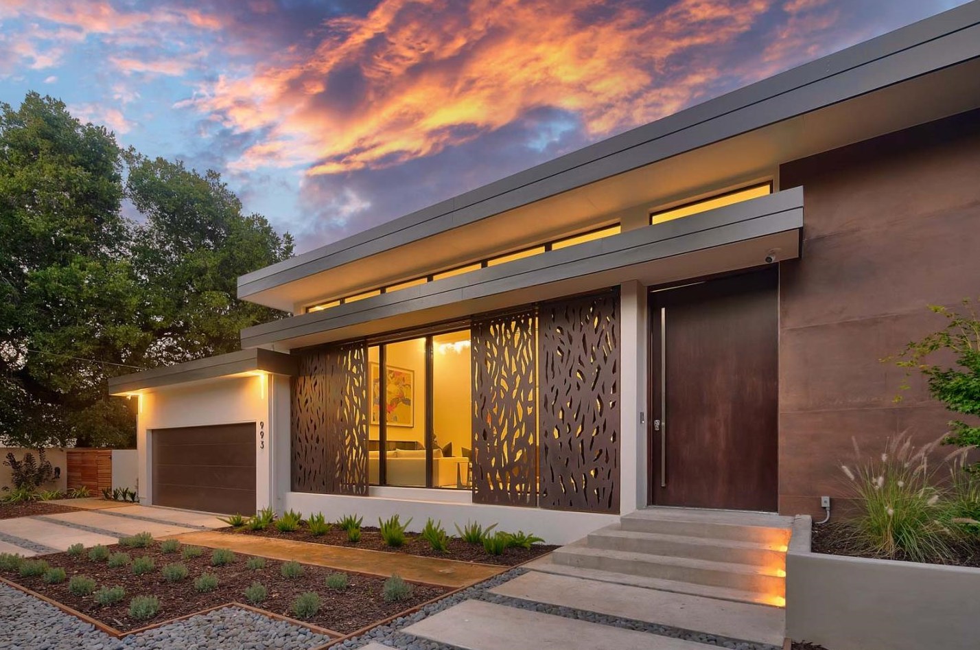 993 Los Robles Ave, Palo Alto, CA 94306
