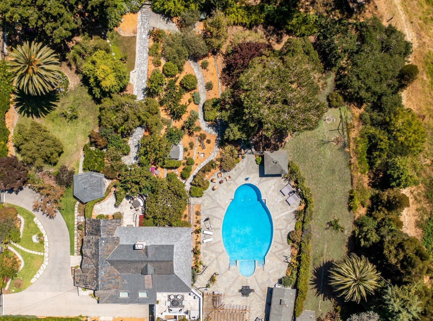 113 Ocean View Ave, Santa Cruz, CA 95062-3331