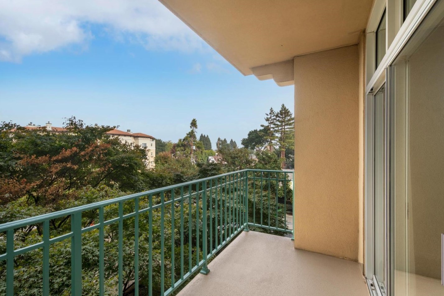 1 Baldwin Ave 302, San Mateo, CA 94401