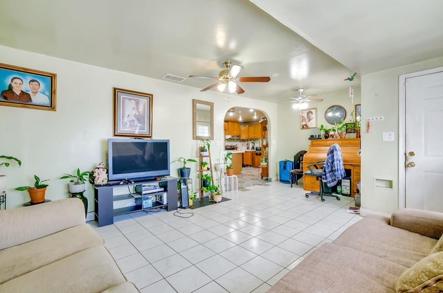 396 Thorne Dr, Hayward, CA 94544
