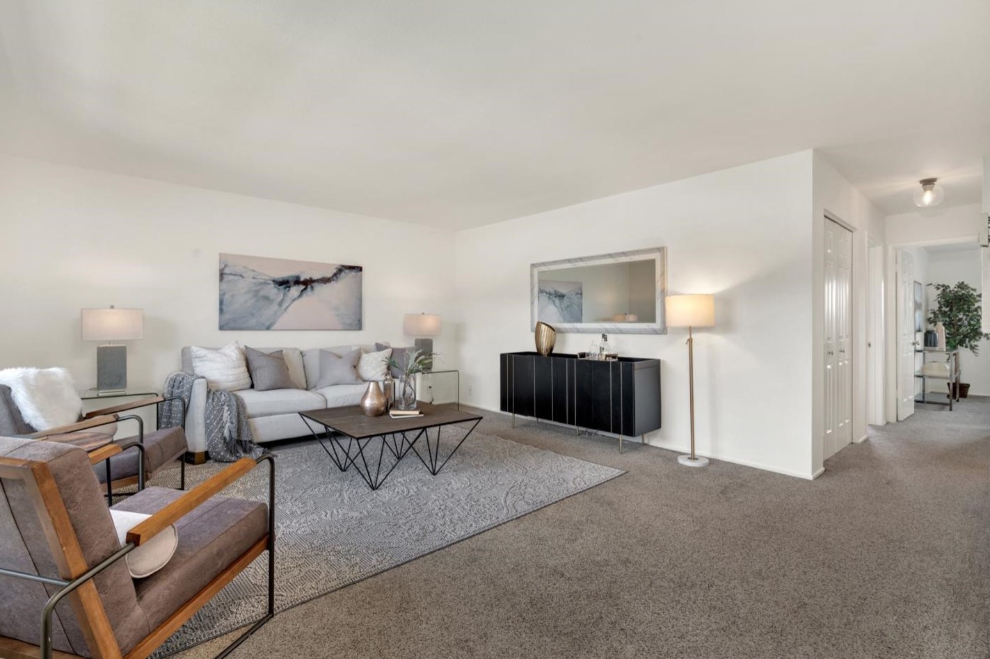 1107 Mission Rd 304, South San Francisco, CA 94080