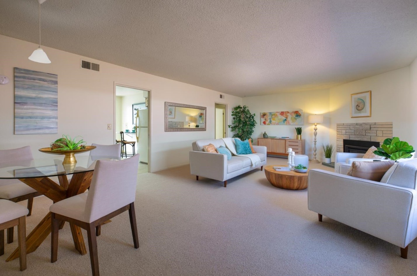 810 Lighthouse Ave 204, Del Monte Park, CA 93950