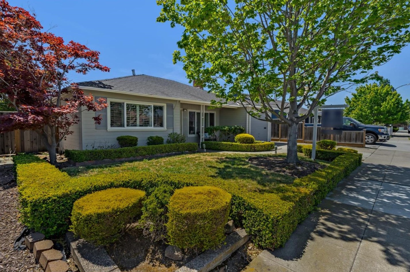 1556 Hemlock Ave, San Mateo, CA 94401