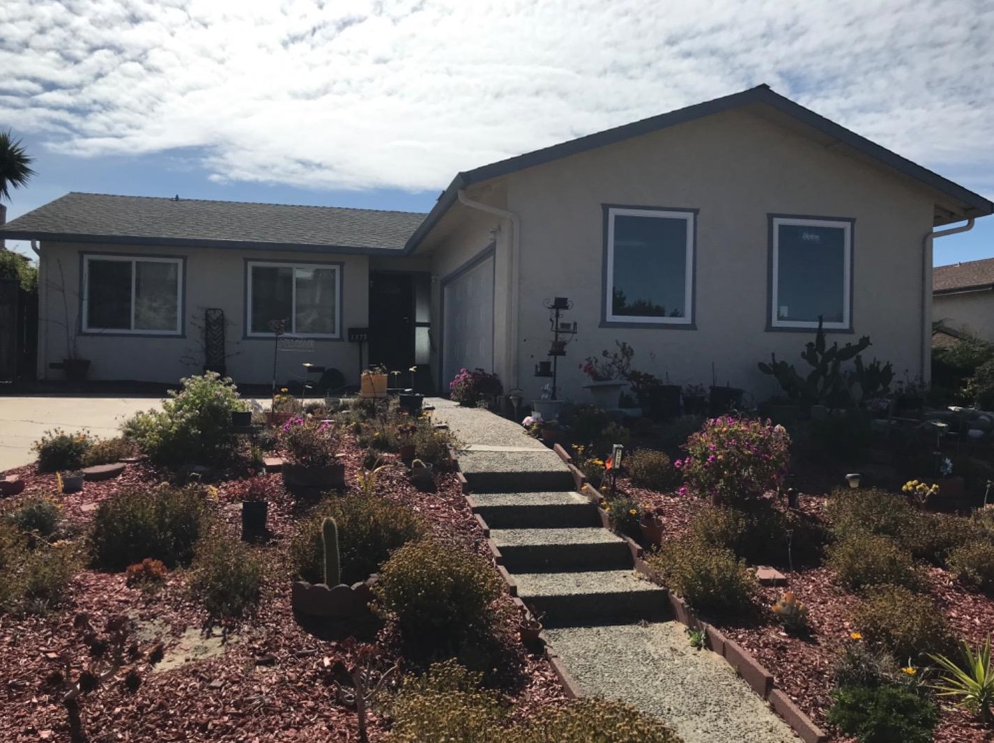 1375 Mescal St, Seaside, CA 93955-5618
