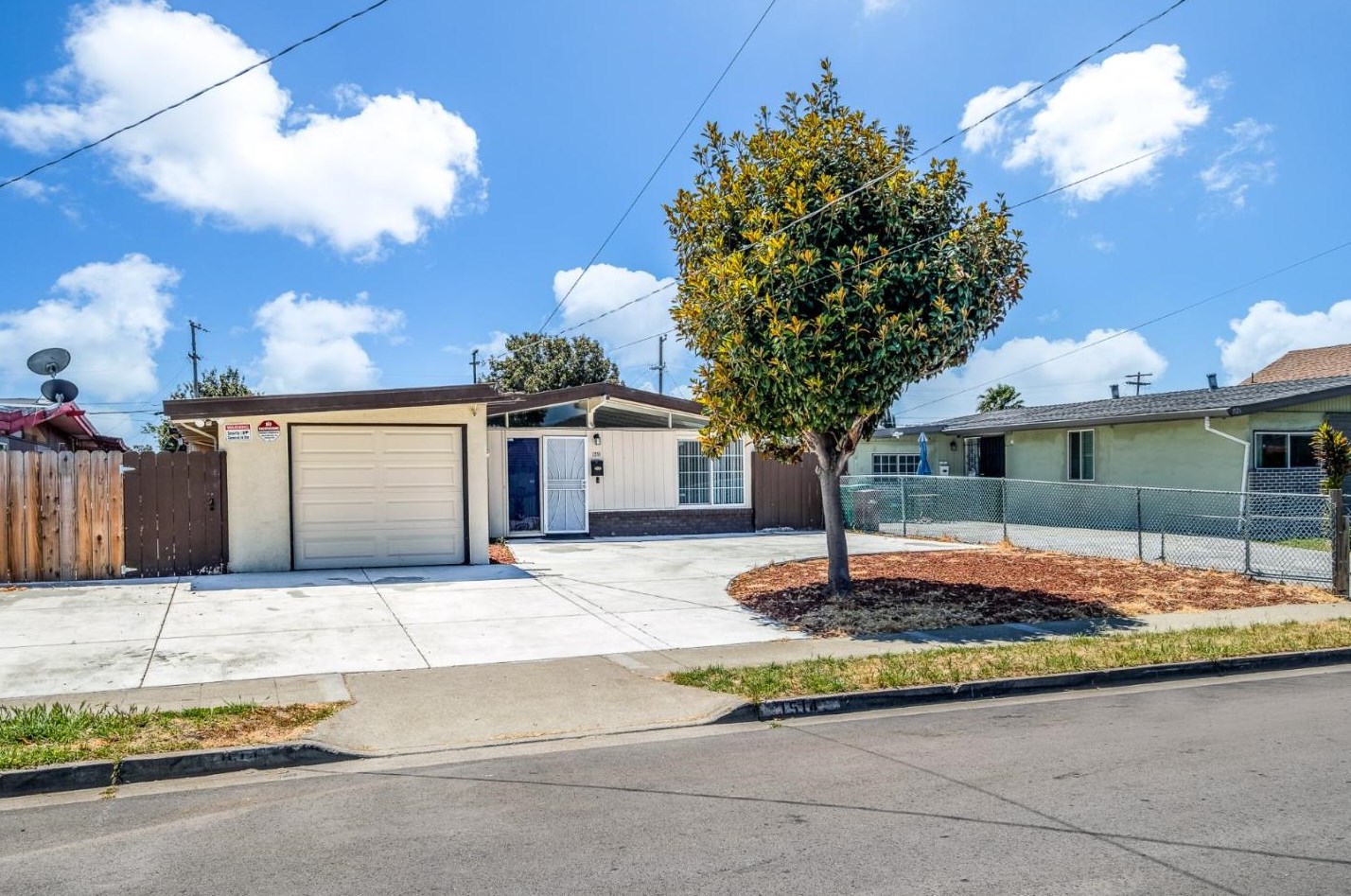 1514 Sumatra St, Hayward, CA 94544