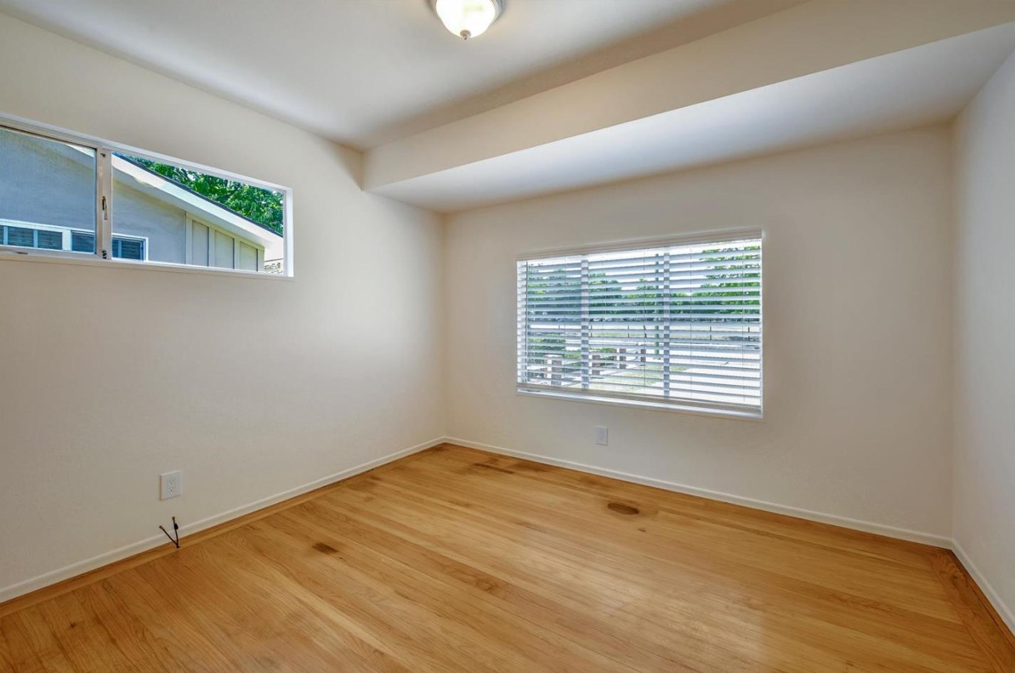 826 Oakgrove Dr, San Jose CA  95129-2319 exterior