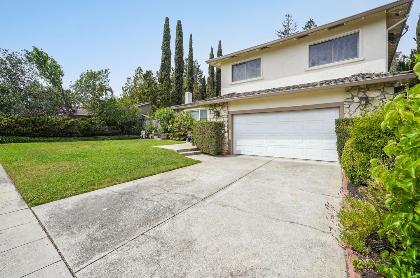 263 More Ave, Los Gatos, CA 95032-1109