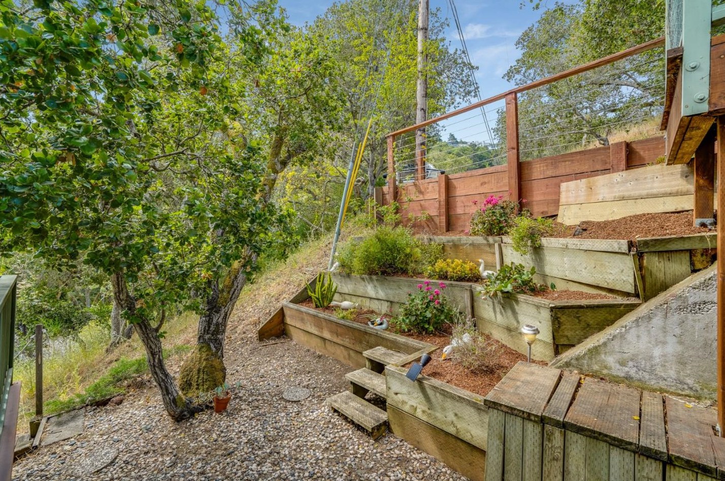 3106 Marburger Ave, Belmont, CA 94002
