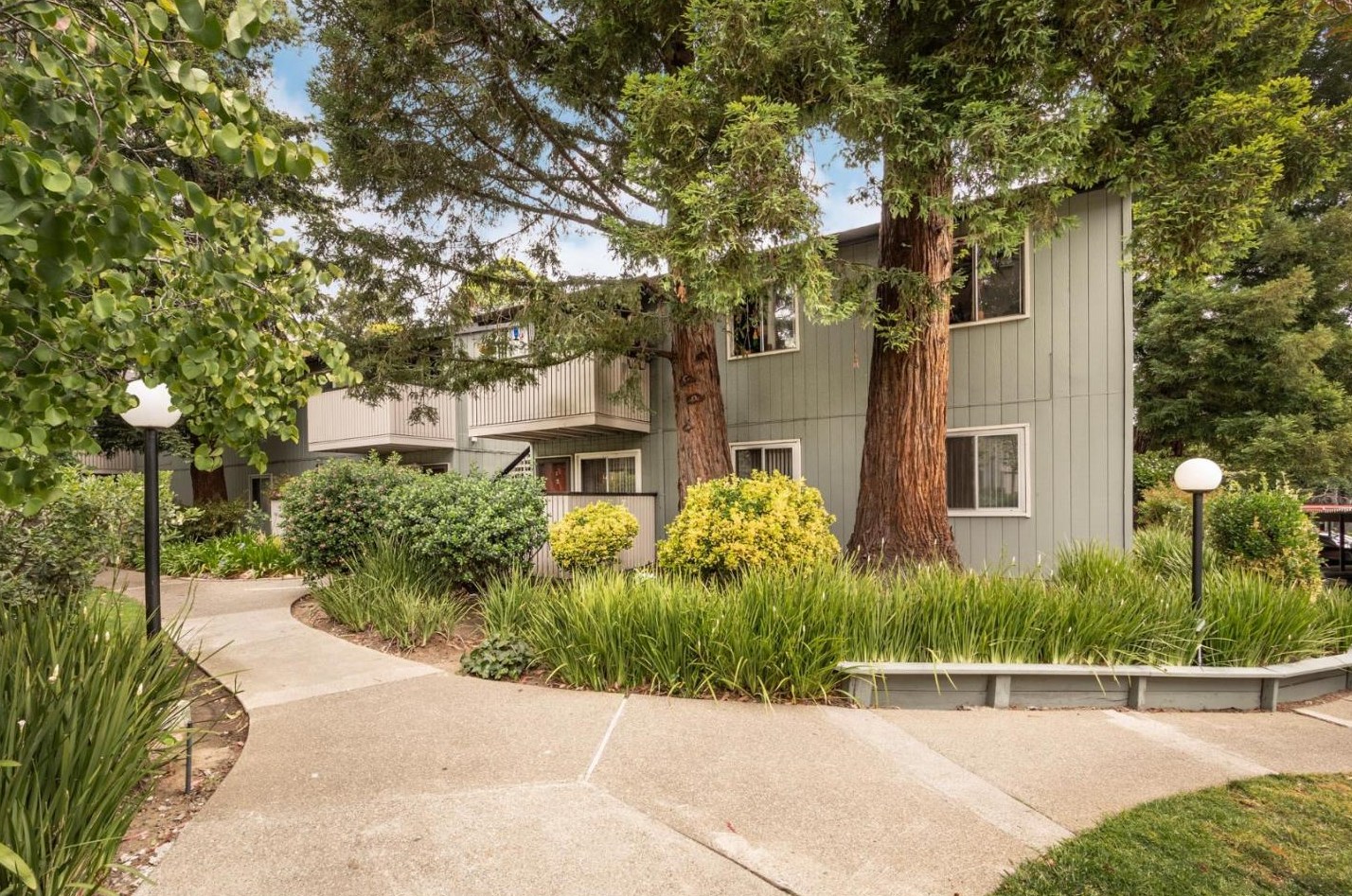 413 Piccadilly Pl 1, San Bruno, CA 94066