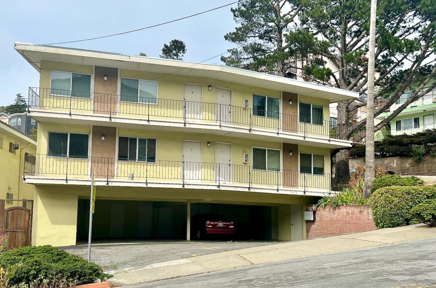 685 San Bruno Ave, Brisbane, CA 94005