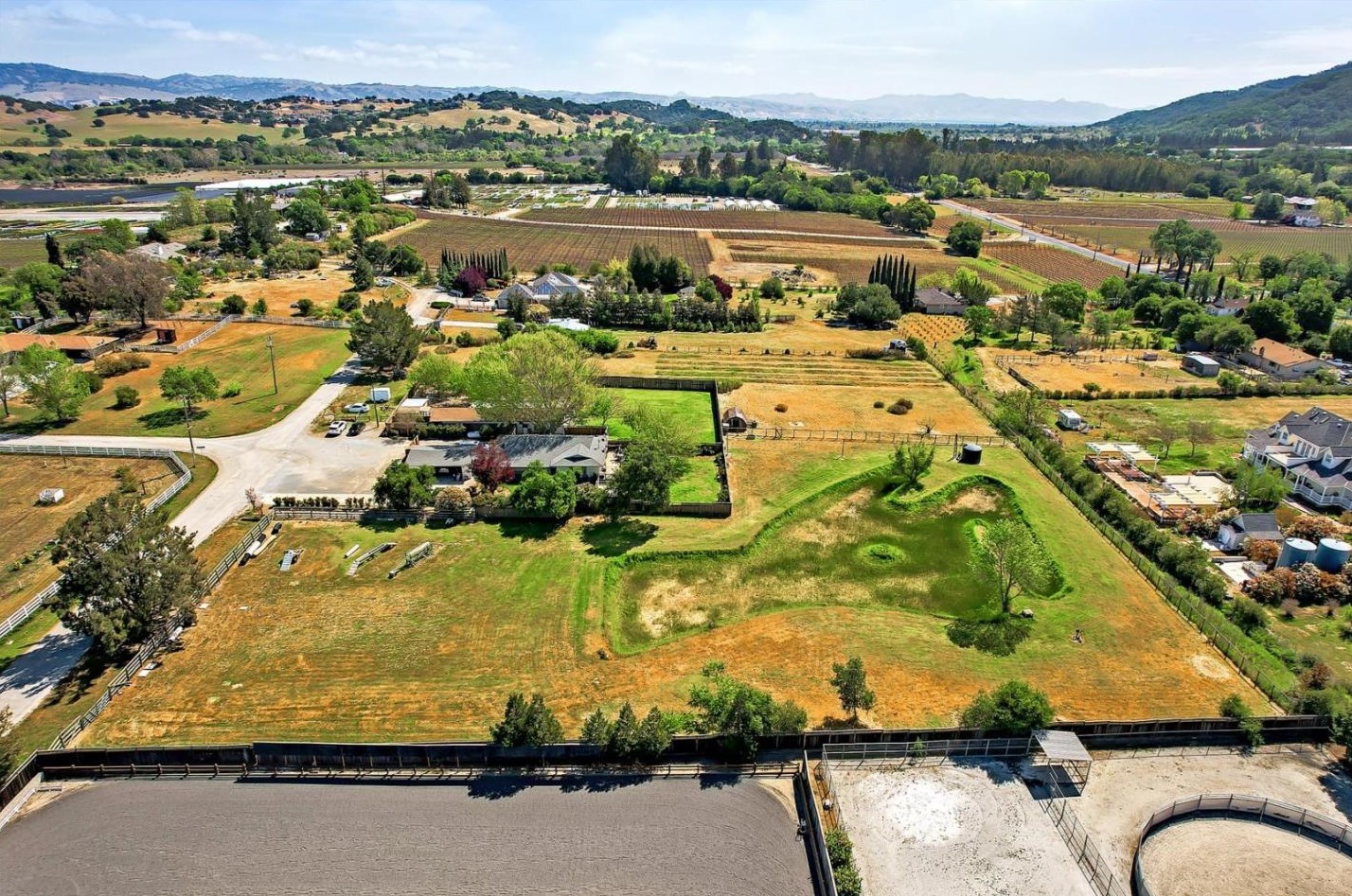 8190 Honeycomb Ln, Gilroy, CA 95020-8842