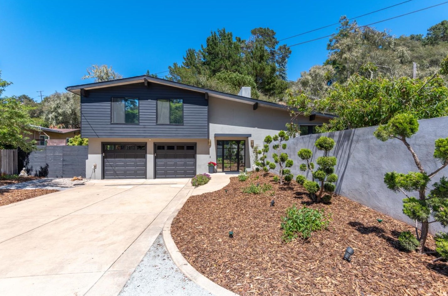 1237 Josselyn Canyon Rd, Monterey CA  93940-7100 exterior