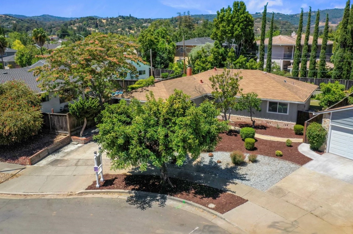 8019 Pumpkin Ct, Cupertino, CA 95014-4902
