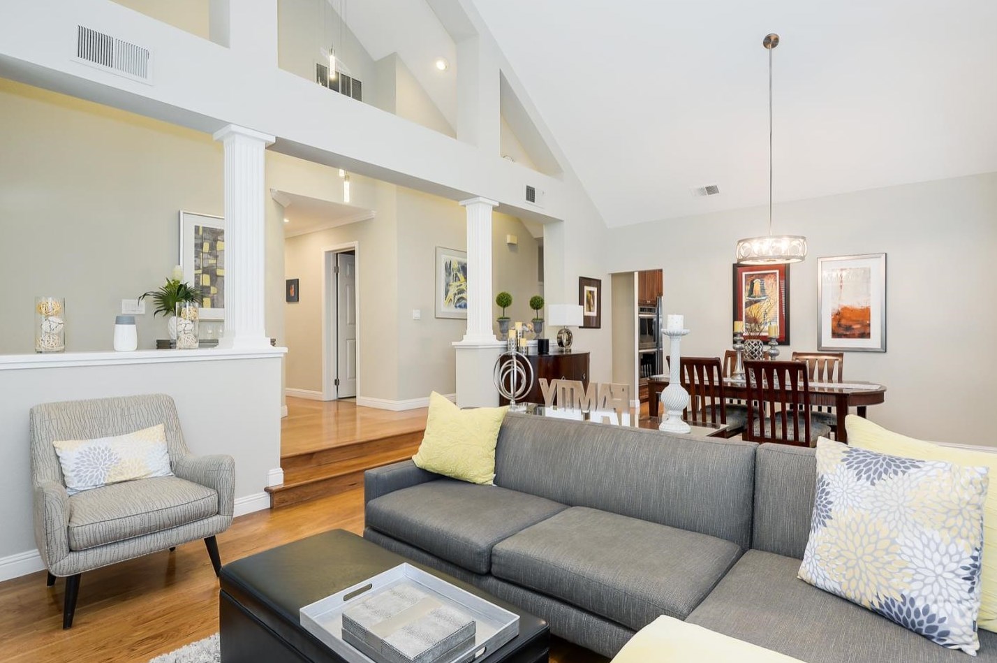 310 Windmill Park Ln, Mountain View, CA 94043
