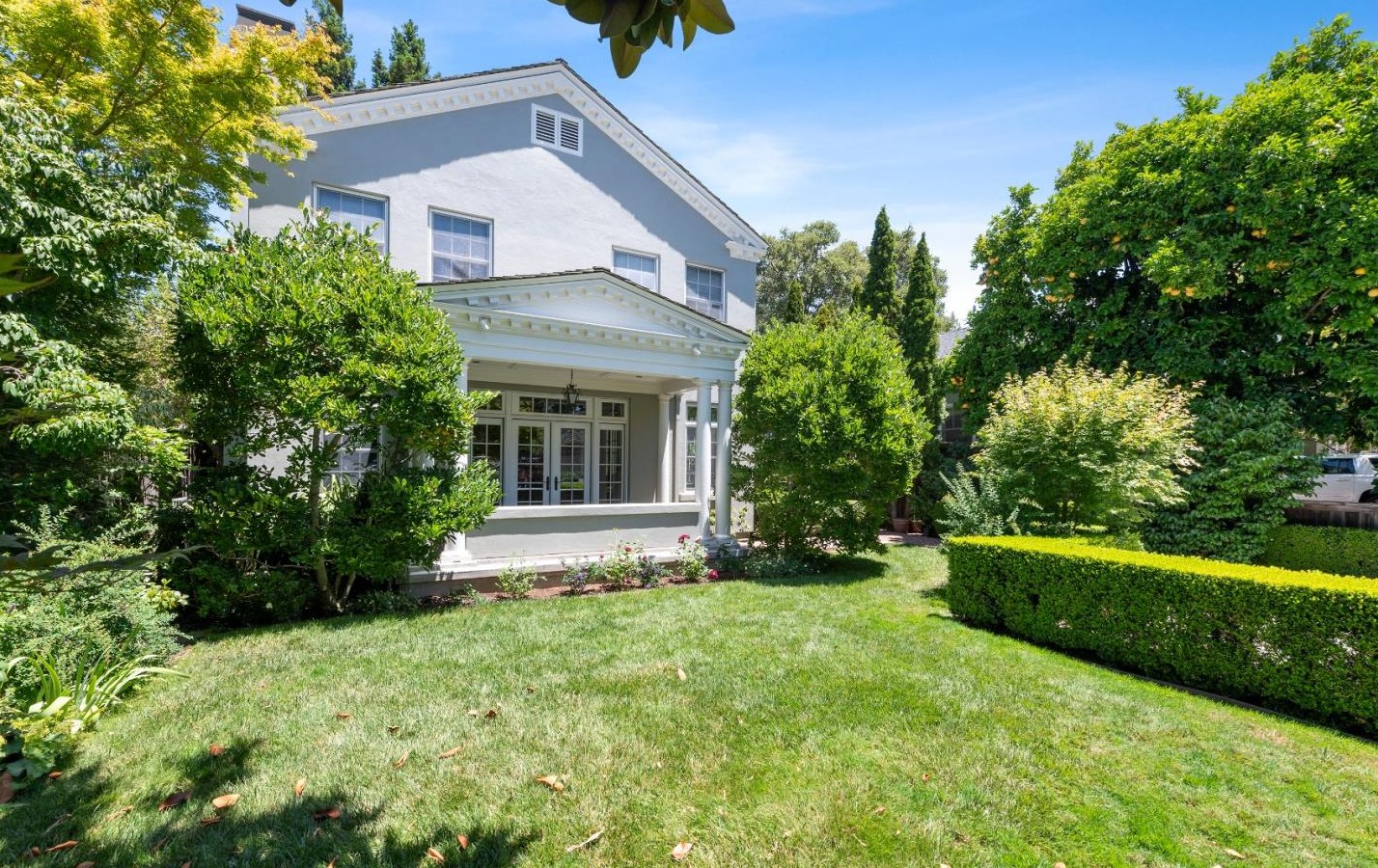 1372 Johnson St, Menlo Park, CA 94025-4418