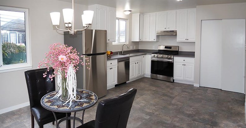 396 3rd Ave, Daly City, CA 94014