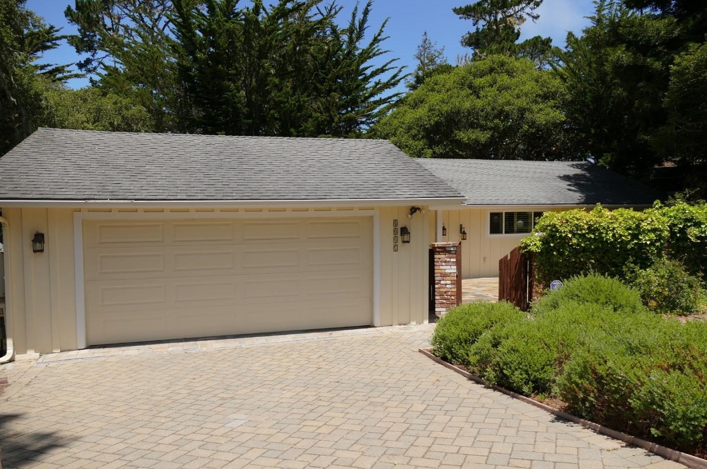 1047 Laurel Ln, Pebble Beach, CA 93953