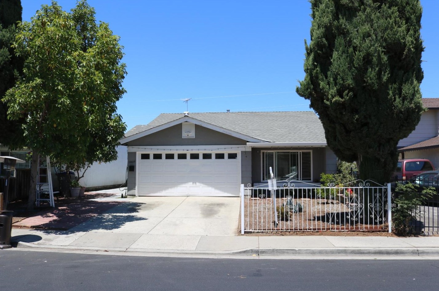 1807 Monrovia Dr, San Jose, CA 95122-1517