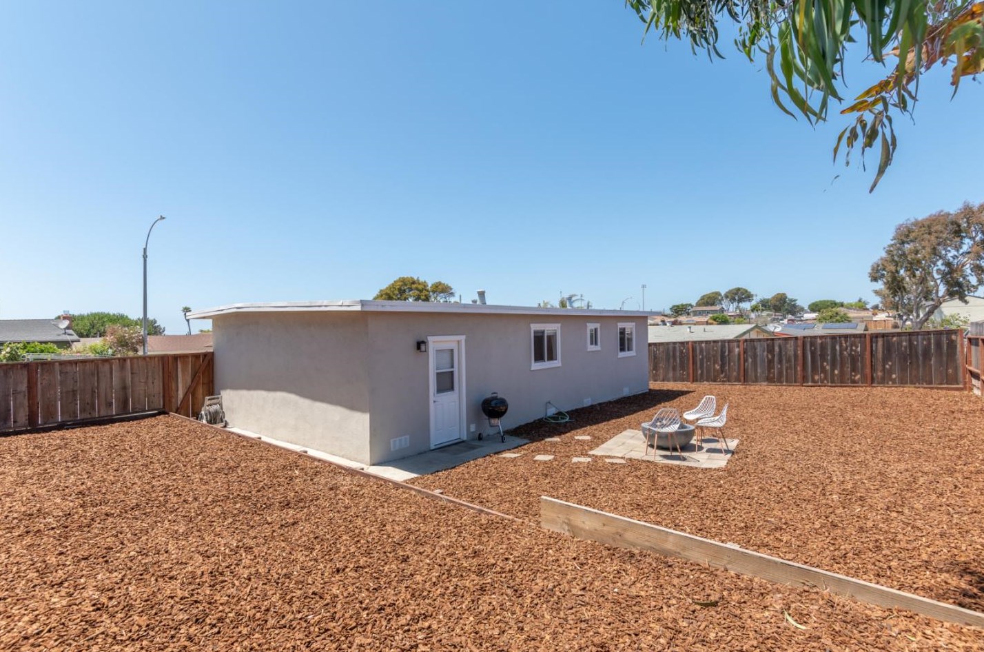 1732 Luxton St, Seaside CA  93955-3818 exterior