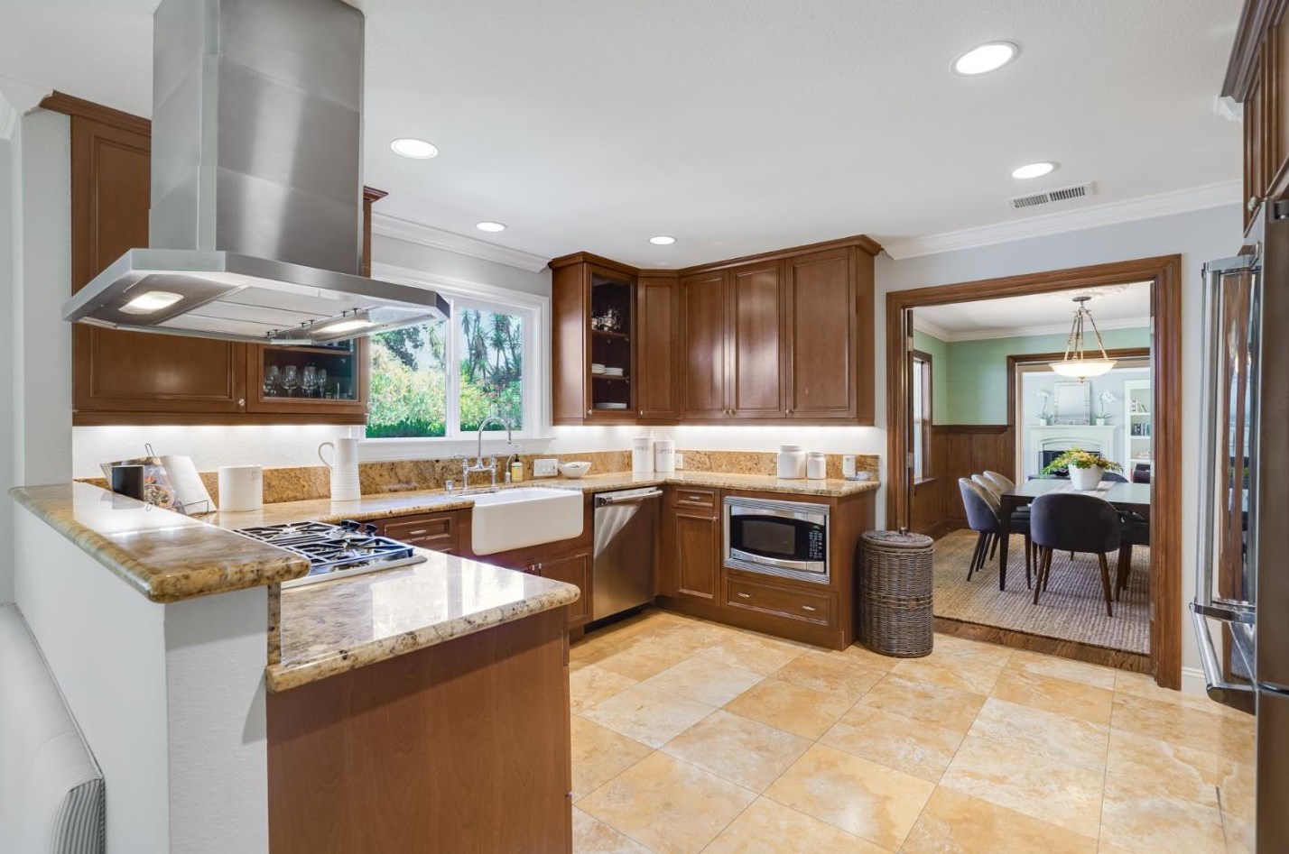 1990 Sharon Rd, Menlo Park CA  94025-6270 exterior