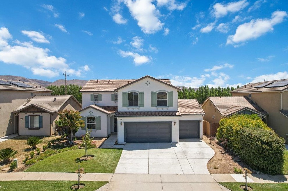 662 Luna Way, Soledad, CA 93960-3569