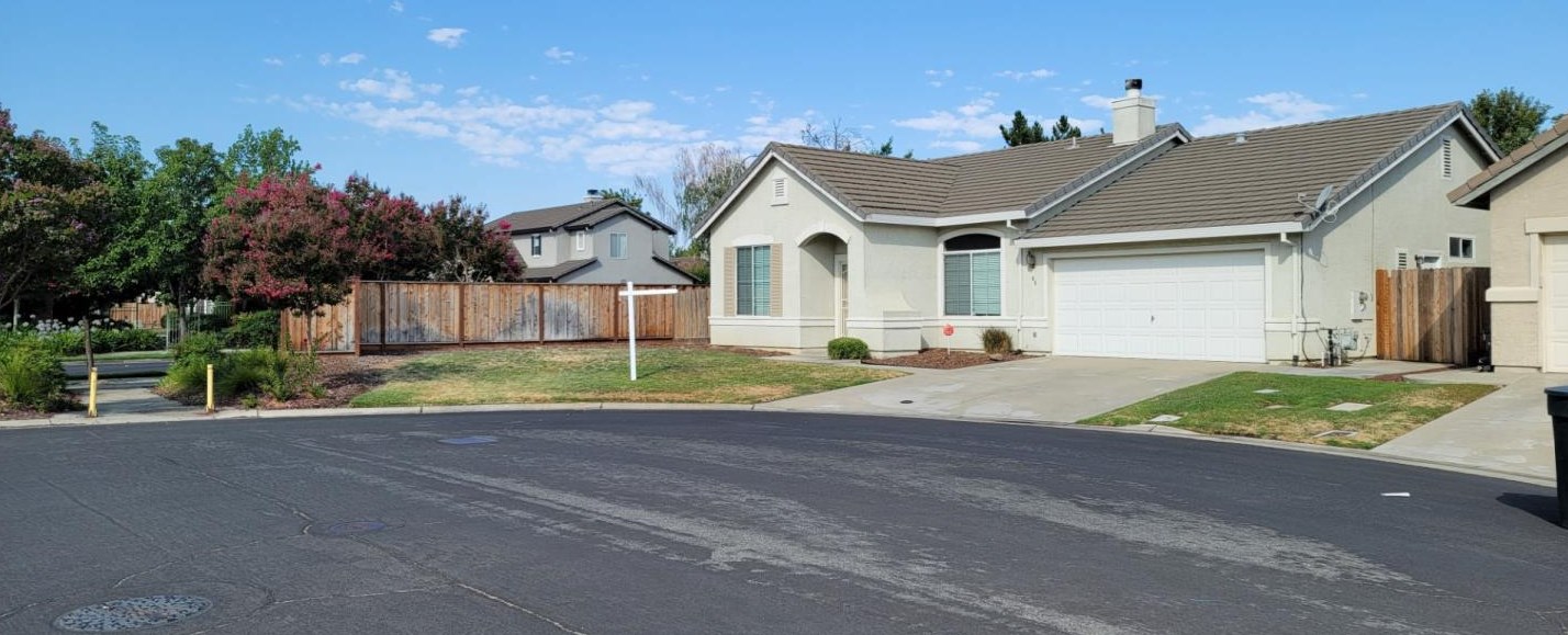 68 Kingsbury Ct, Roseville, CA 95678-5990