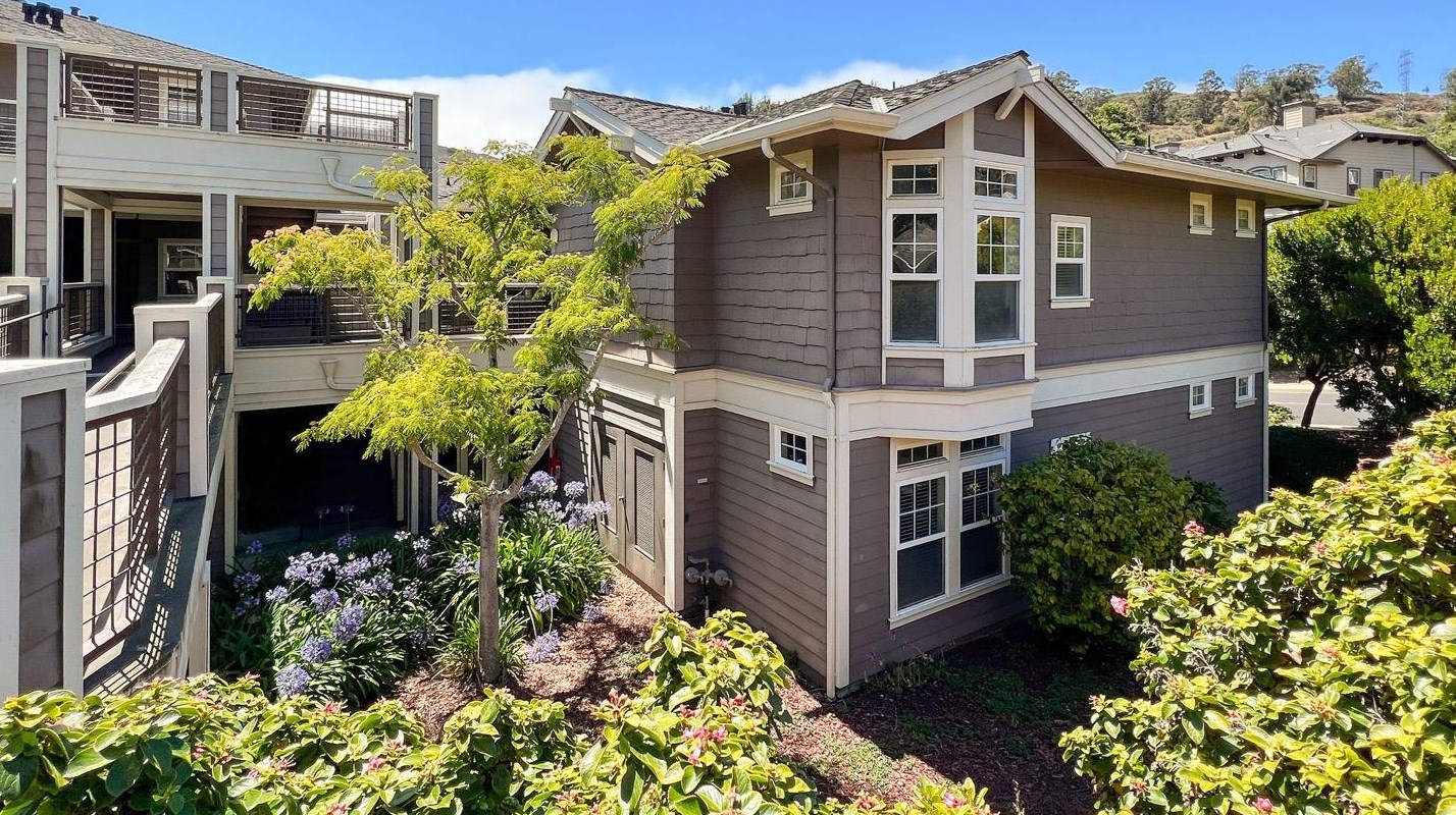 625 Callippe Ct, Brisbane, CA 94005