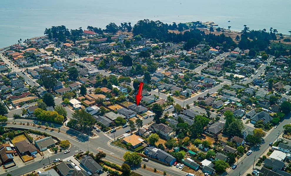 312 Liberty St, Santa Cruz, CA 95060-6026