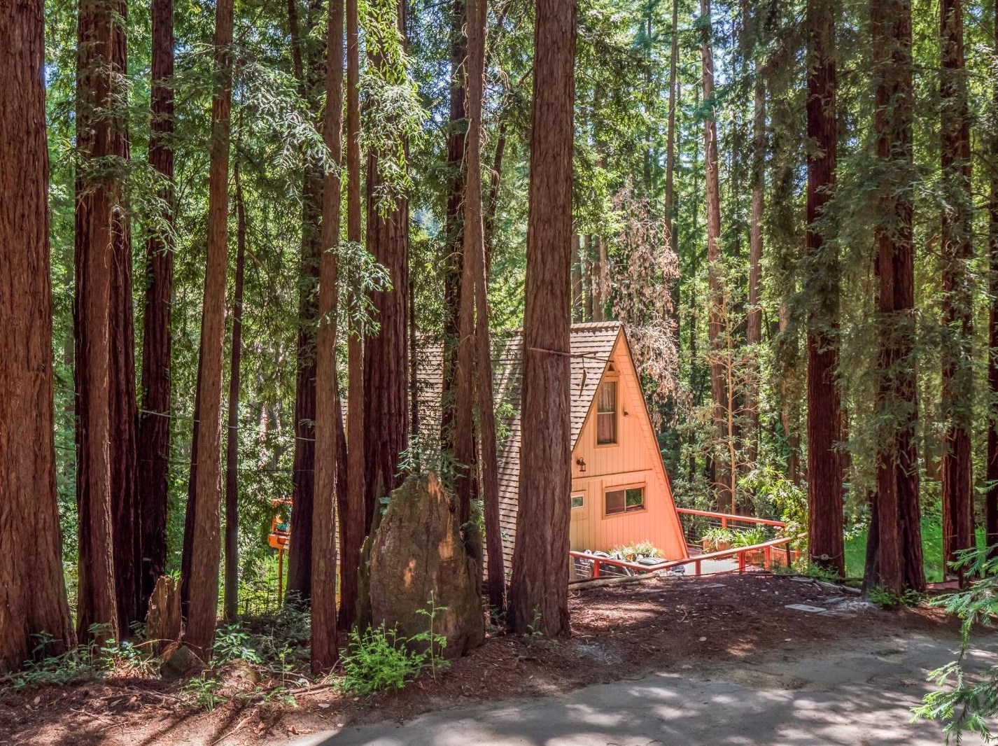 10374 Vera Ave, Felton, CA 95018