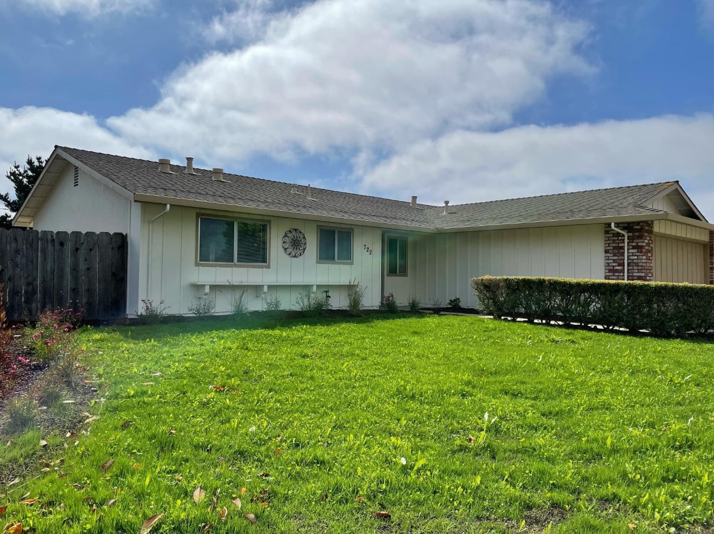 722 Ashbury Way, Salinas, CA 93907-1957