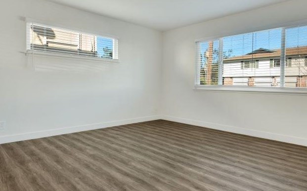 1516 Regent St, Redwood City, CA 94061