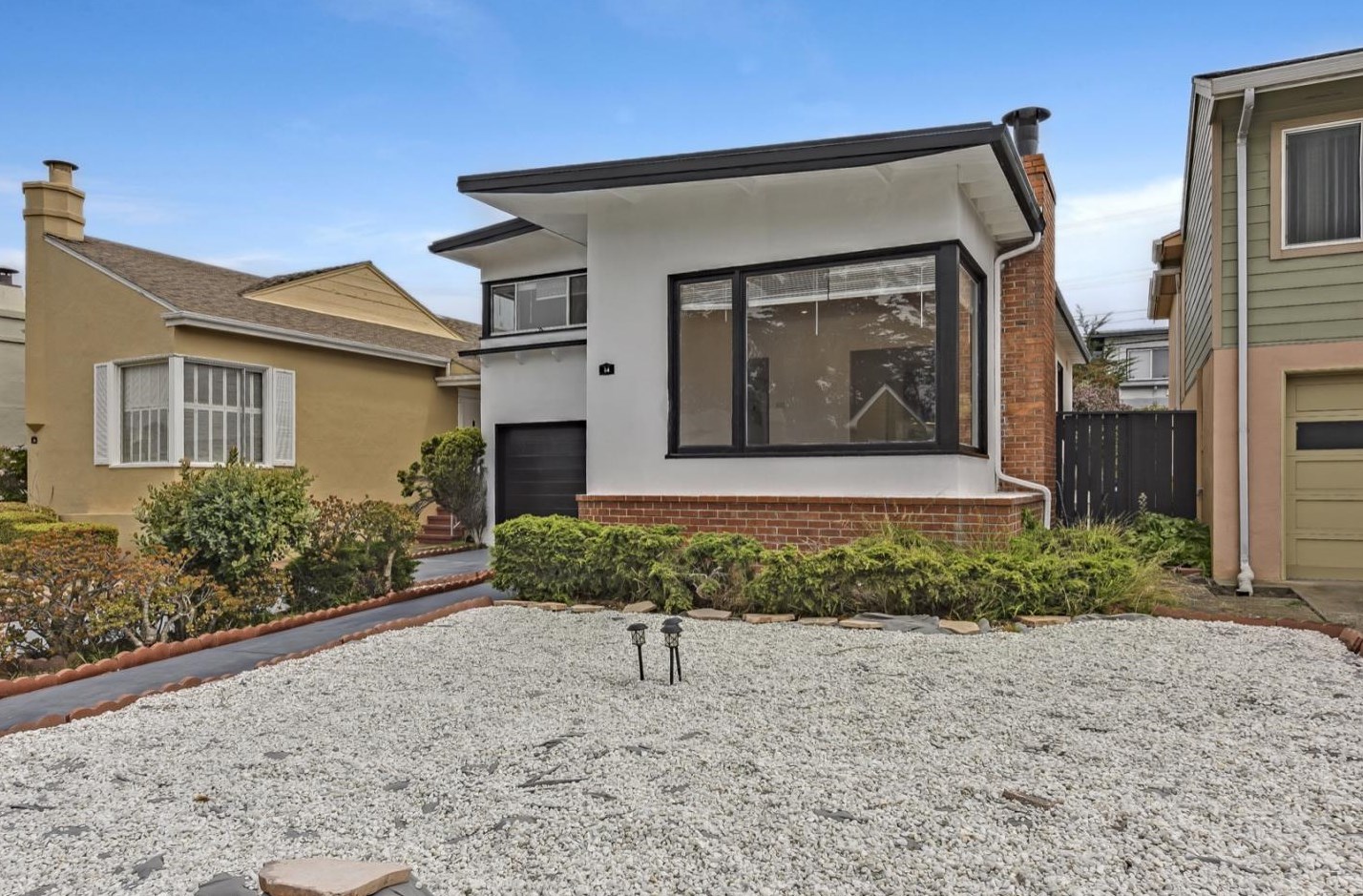 14 Cliffside Dr, Daly City, CA 94015