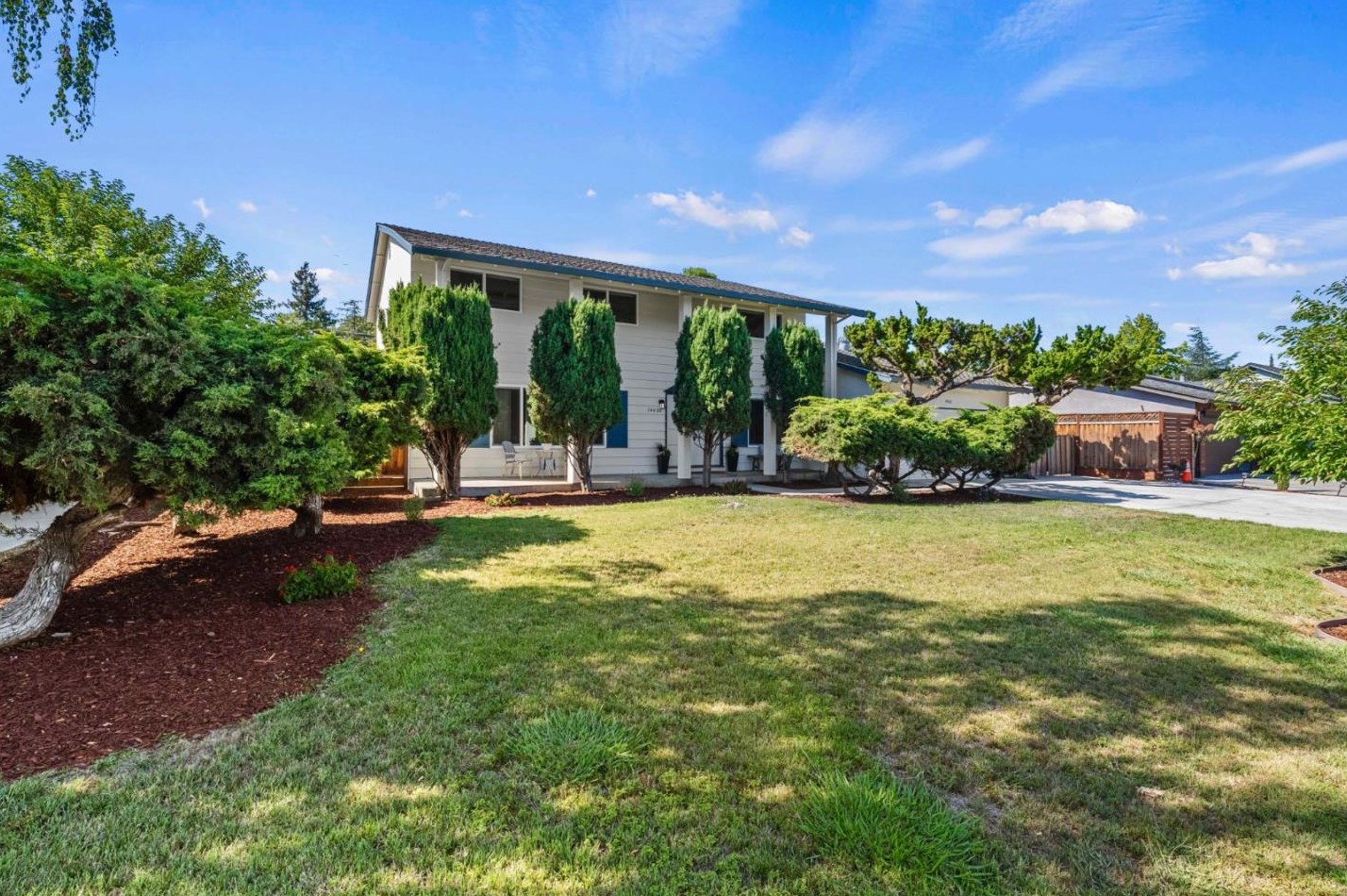 14400 Blossom Hill Rd, Los Gatos, CA 95032
