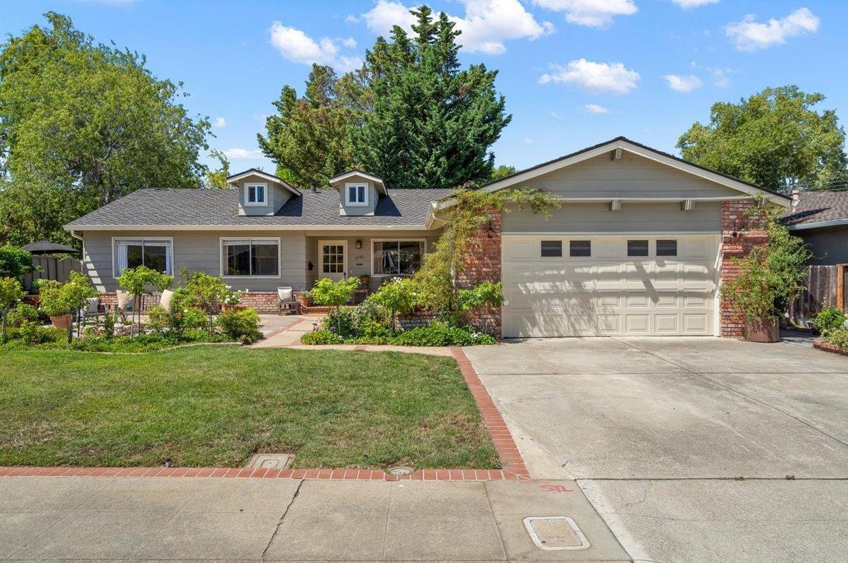 2732 Doverton Square, Mountain View, CA 94040