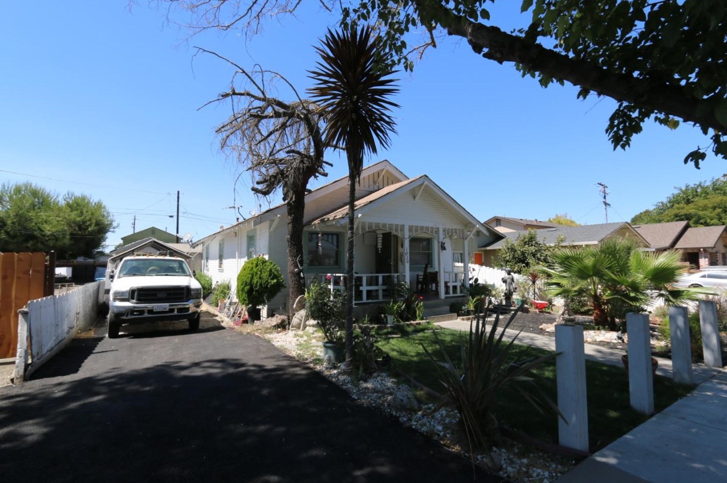 1030 Prune St, Hollister, CA 95023