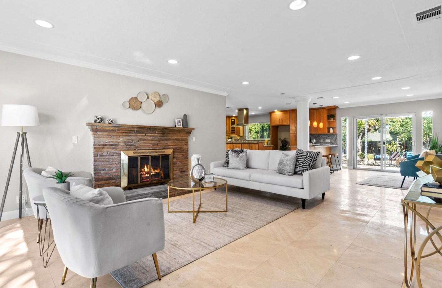 14111 Buckner Dr, San Jose, CA 95127-3210